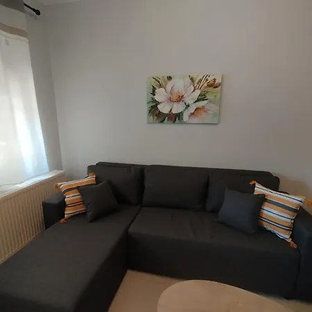 Apartman Paeonia *