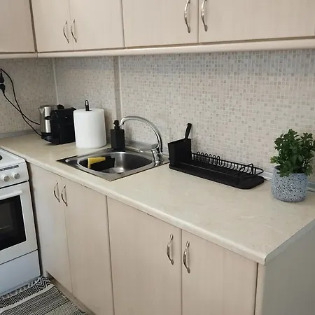 Paeonia Apartman *